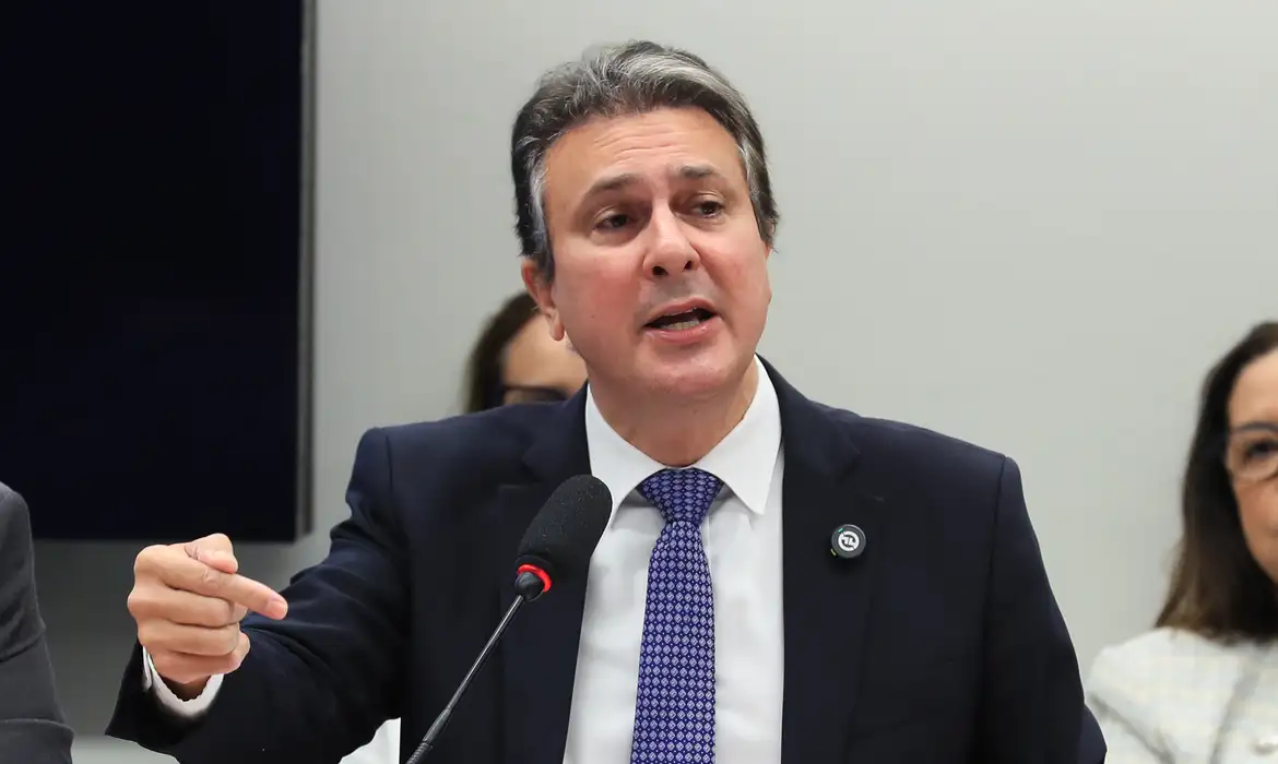 Ministério da Educação libera verbas e promete estabilidade orçamentária para federais