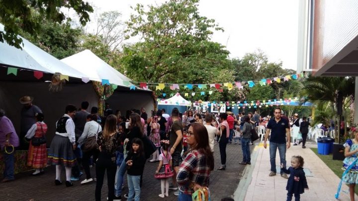 Paraná Junino dá início às festas típicas em Foz do Iguaçu com programação gratuita no Sesc