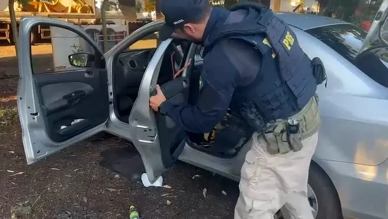 PRF apreende quase 130 quilos de drogas e prende mulher na BR-369